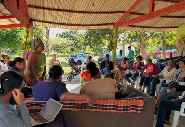 Feira Quilombola Dona Fia - Instagram